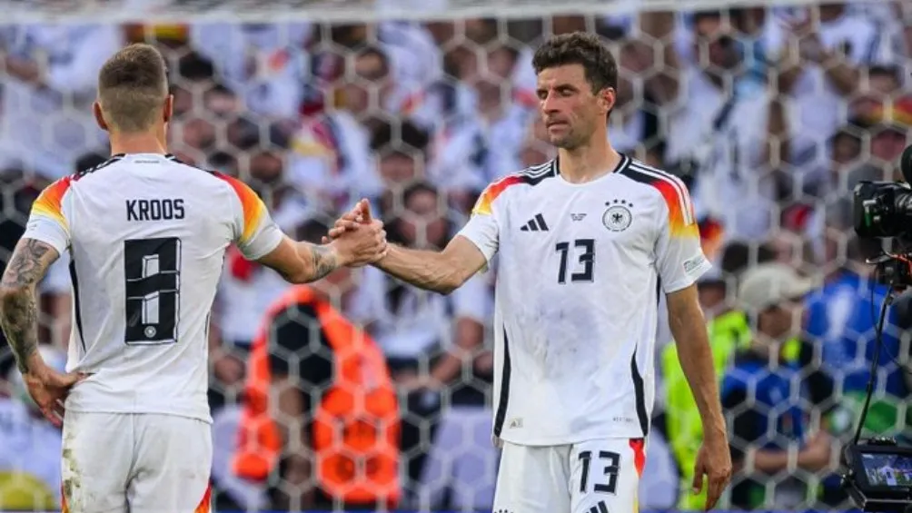 Thomas Muller y Toni Kroos en la Eurocopa
