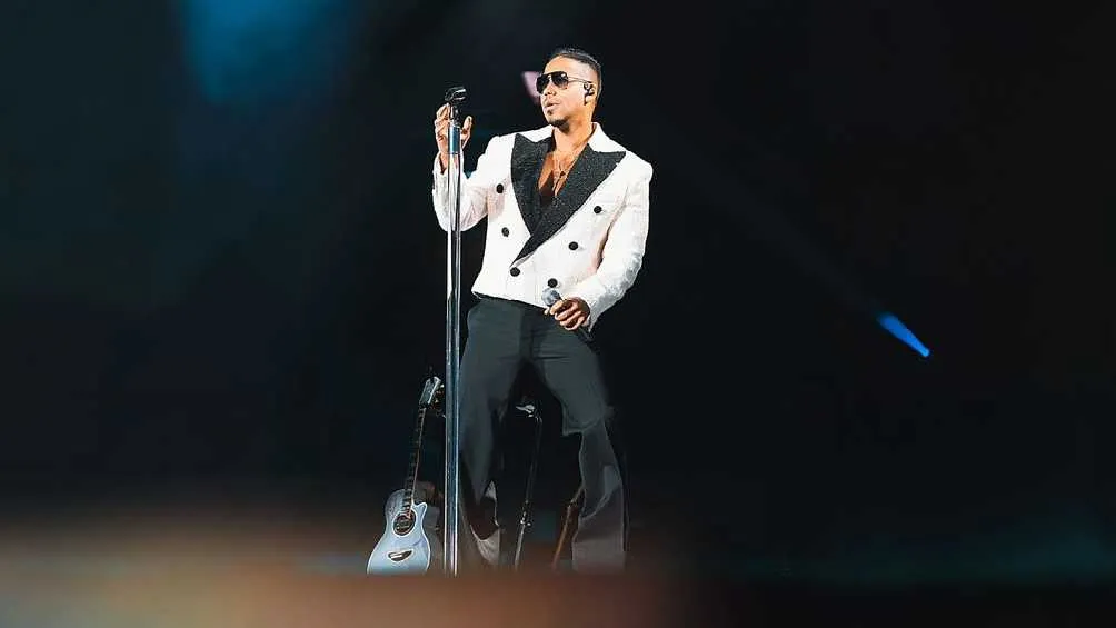 IG: @aventura Romeo Santos visitará por última vez la CDMX junto a Aventura.