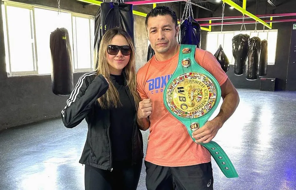 INSTAGRAM: @jhonnygbox Jhonny González fue clave para la Velada del Año
