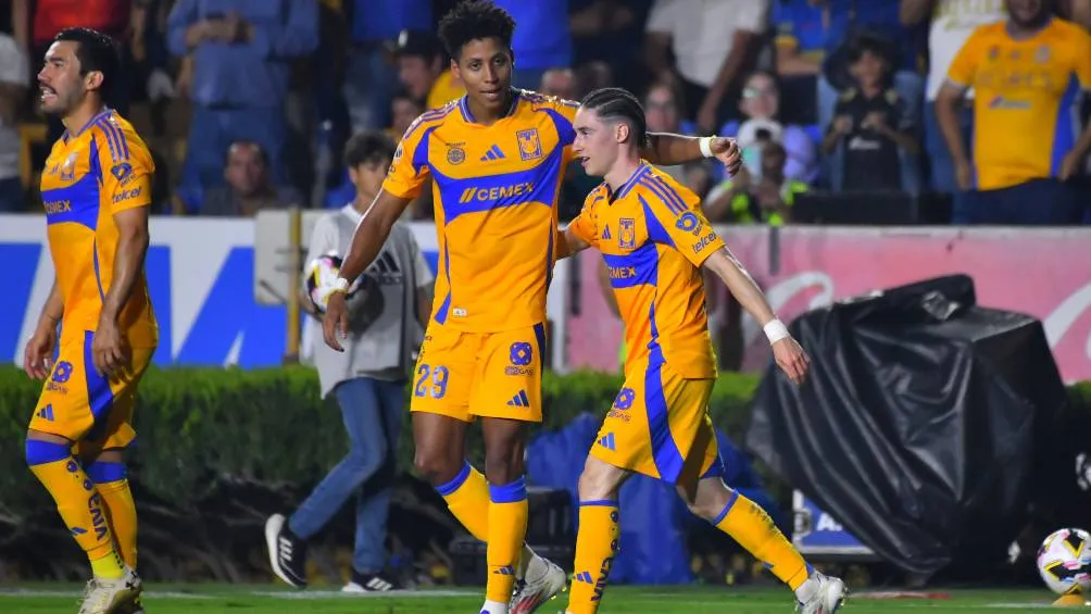 Marcelo Flores anotó el gol de la victoria