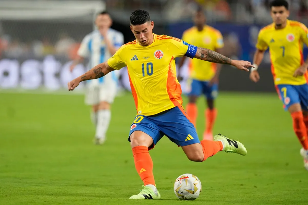 Busca volver al balompié de Europa