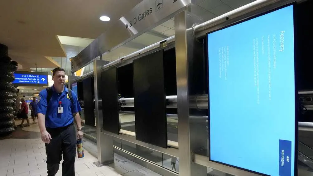 Fue el pasado viernes cuando una falla informática de Microsoft colapsó al mundo.