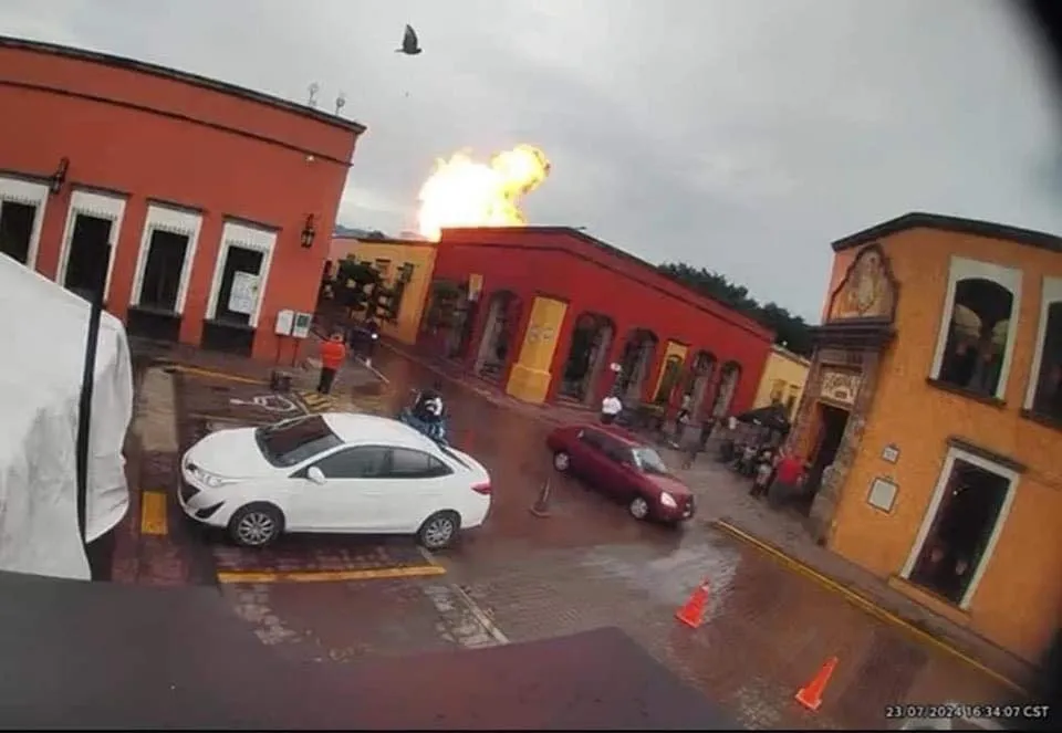 La explosión quedó grabada en video en Tequila, Jalisco.