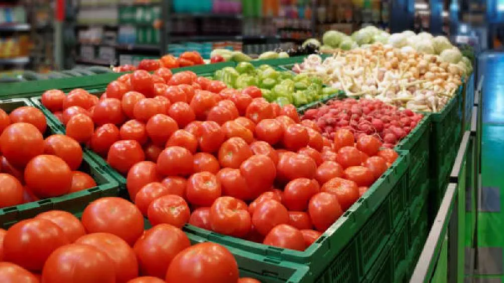 El jitomate es uno de los productos que subió de precio.