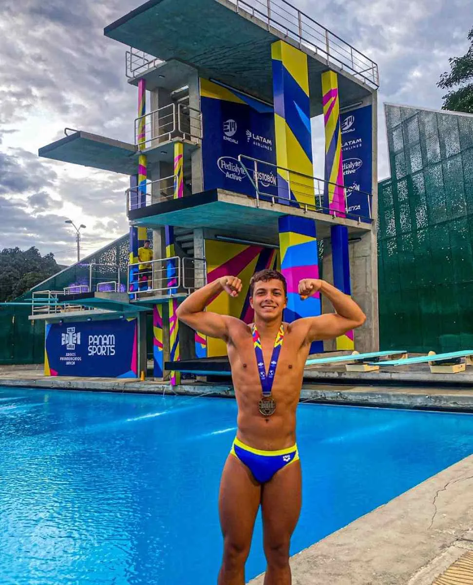 INSTAGRAM: @kevin.diver.mx Kevin ganó medalla hace dos años en los Panamericanos Junior