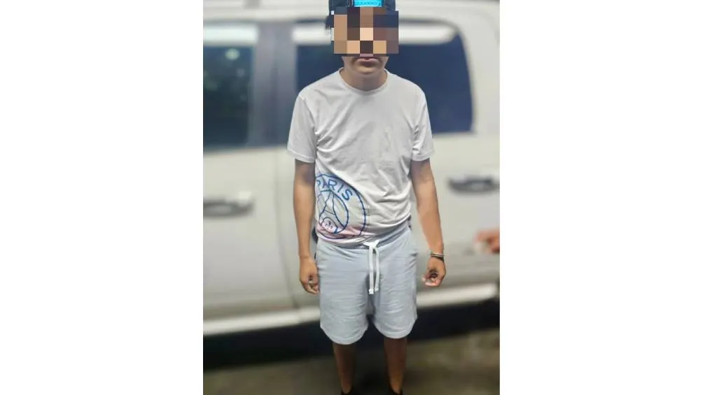 Menor es detenido por vender boletos falsos del concierto de Luis Miguel en la Fenapo Foto Especial