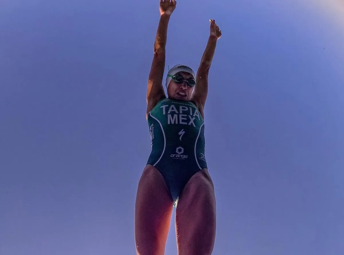 INSTAGRAM: @rosatapiav En competencia