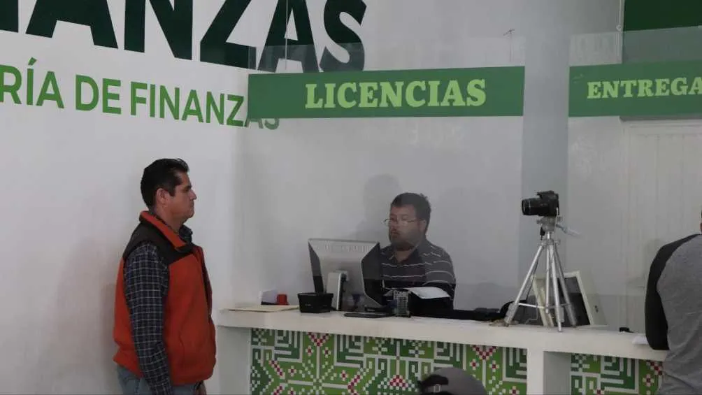 En San Luis Potosí deberás tramitar tu licencia de conducir de manera presencial.