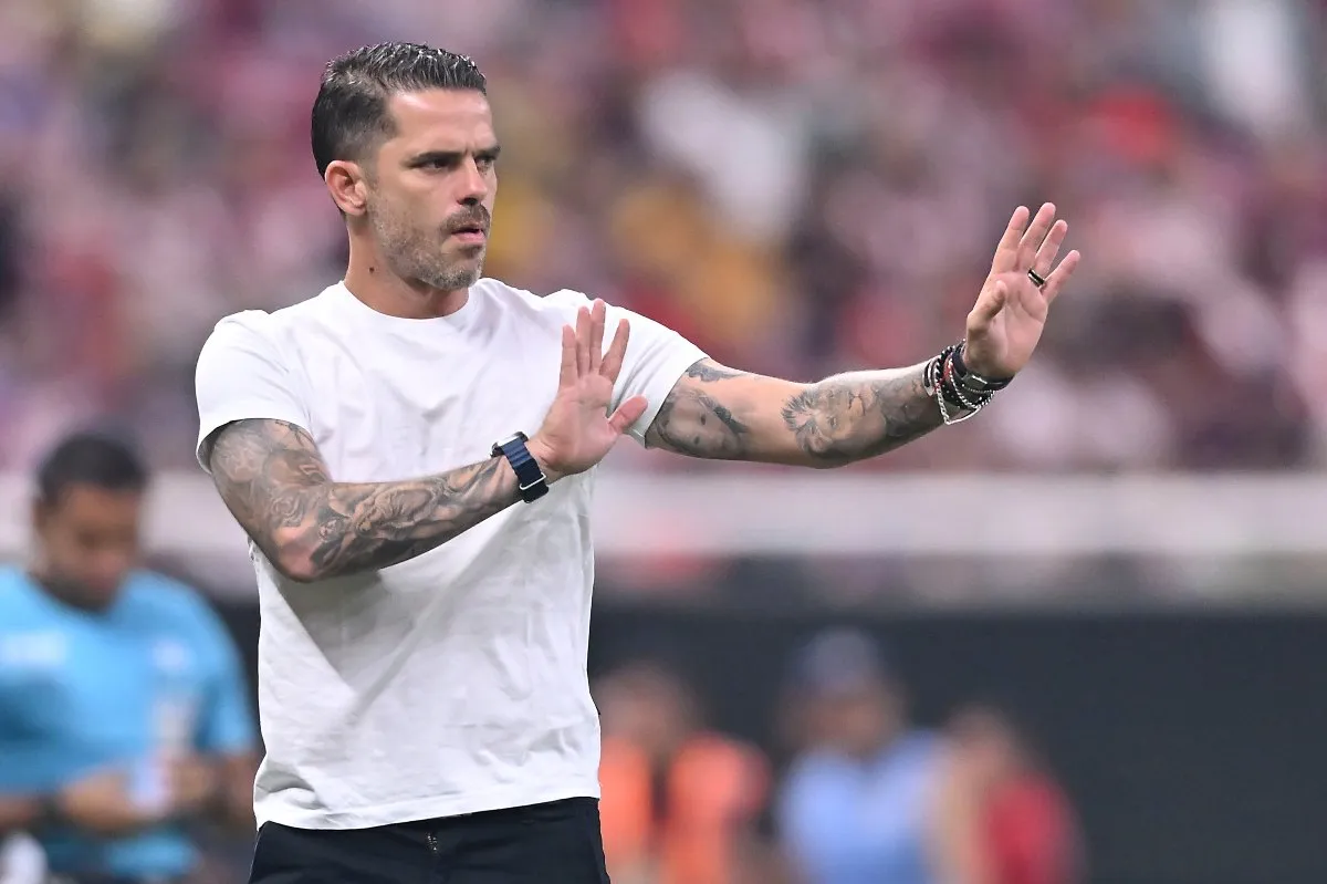 Su salida de Chivas es difícil