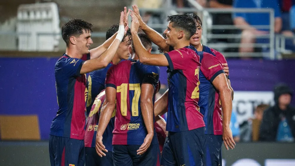 X: @FCBarcelona_es Barça durante la pretemporada