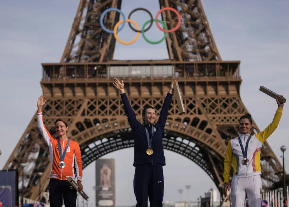 MEXSPORT Podio del ciclismo de ruta