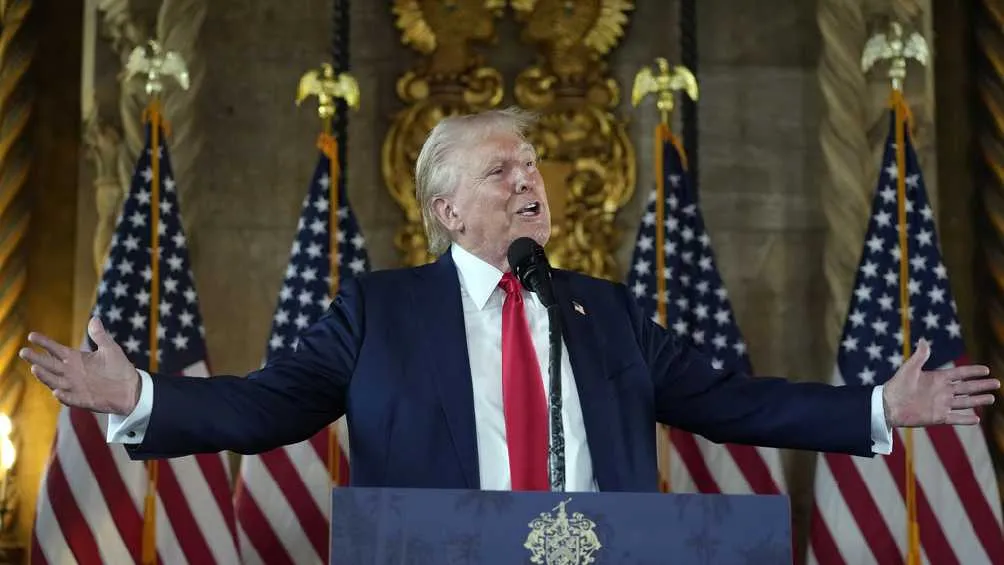 Donald Trump se había rehusado a debatir con la candidata demócrata.