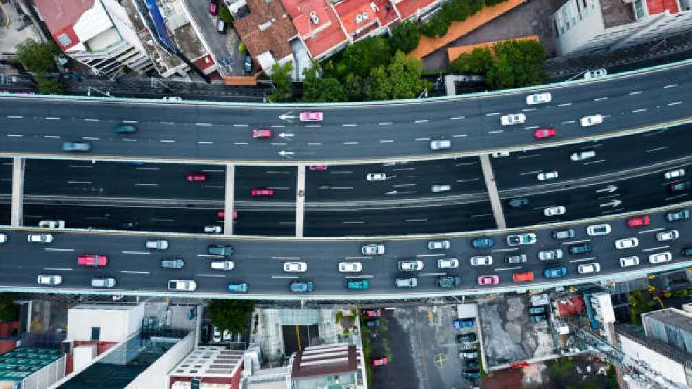 Los autos que no respeten el reglamento, recibirán una multa económica.