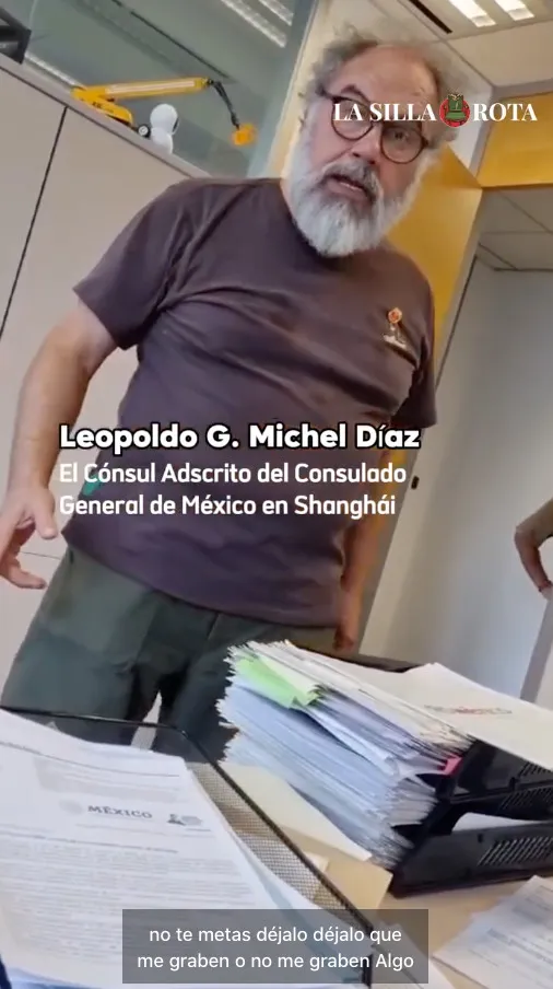 Redes Sociales Leopoldo Michel Díaz explotó por unas visas que no quisieron entregar.