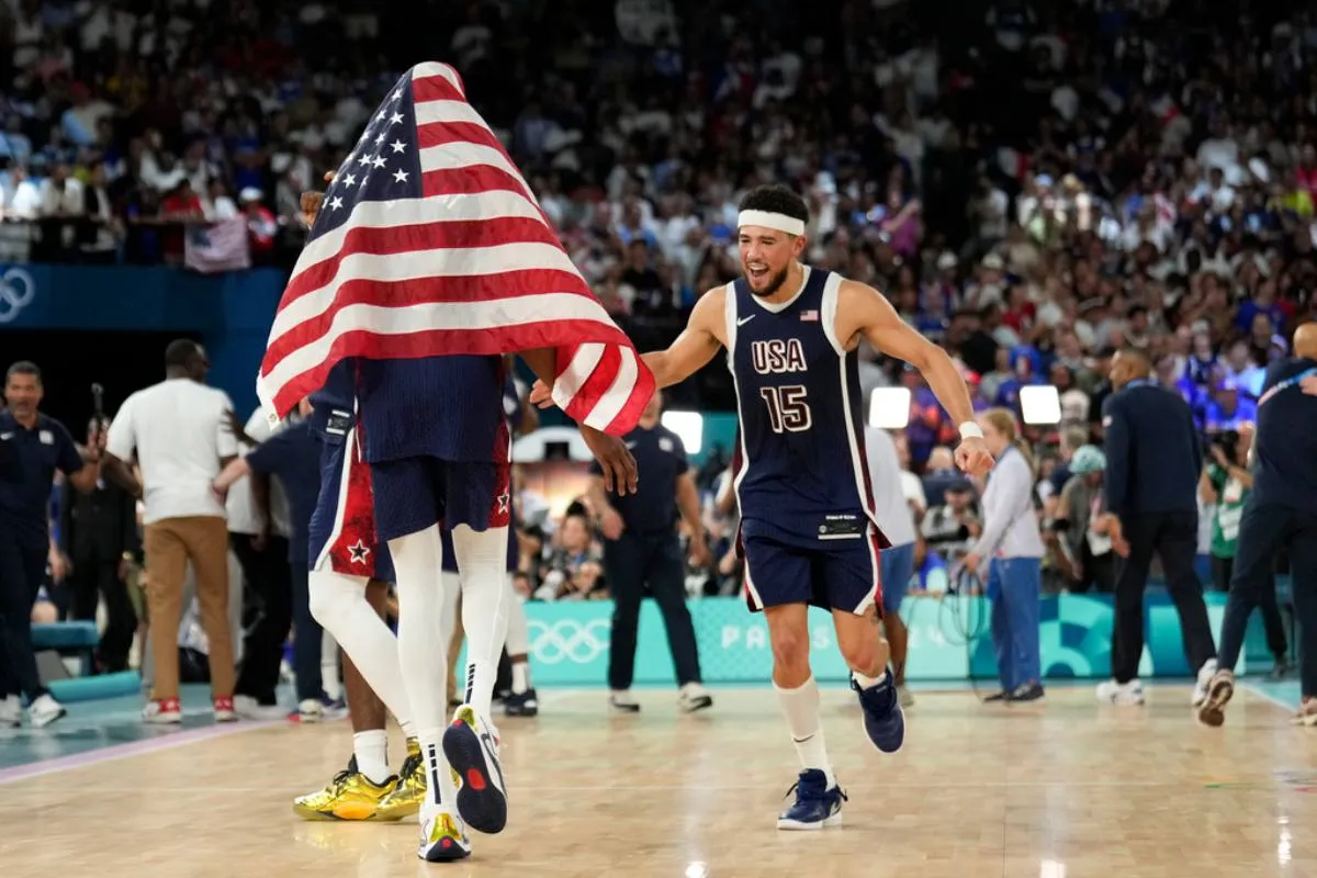 Festejo del equipo norteamericano