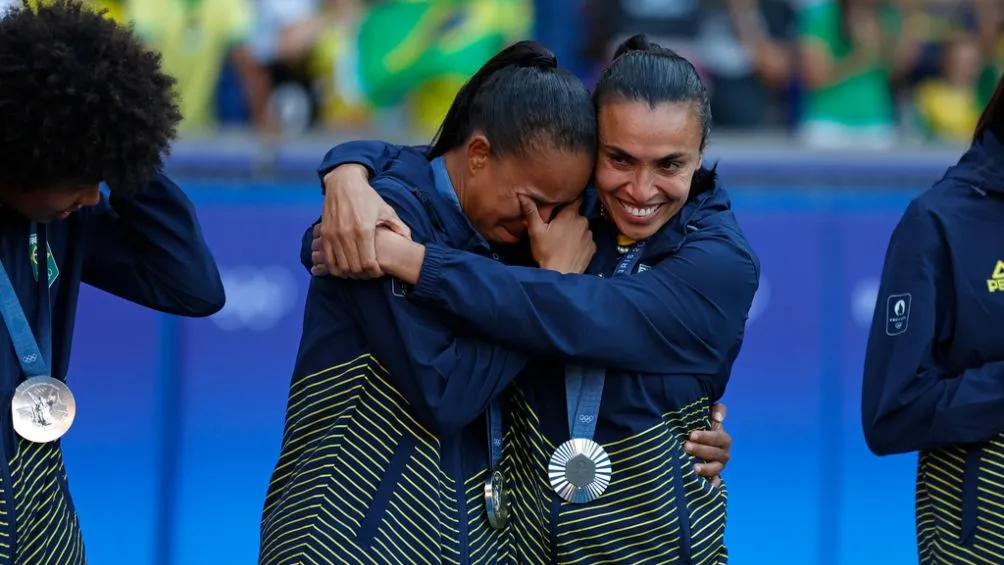 Marta con medalla de plata