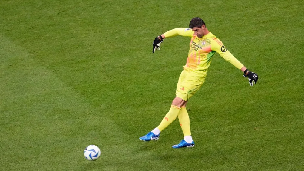 AP Courtois en la Supercopa de Europa