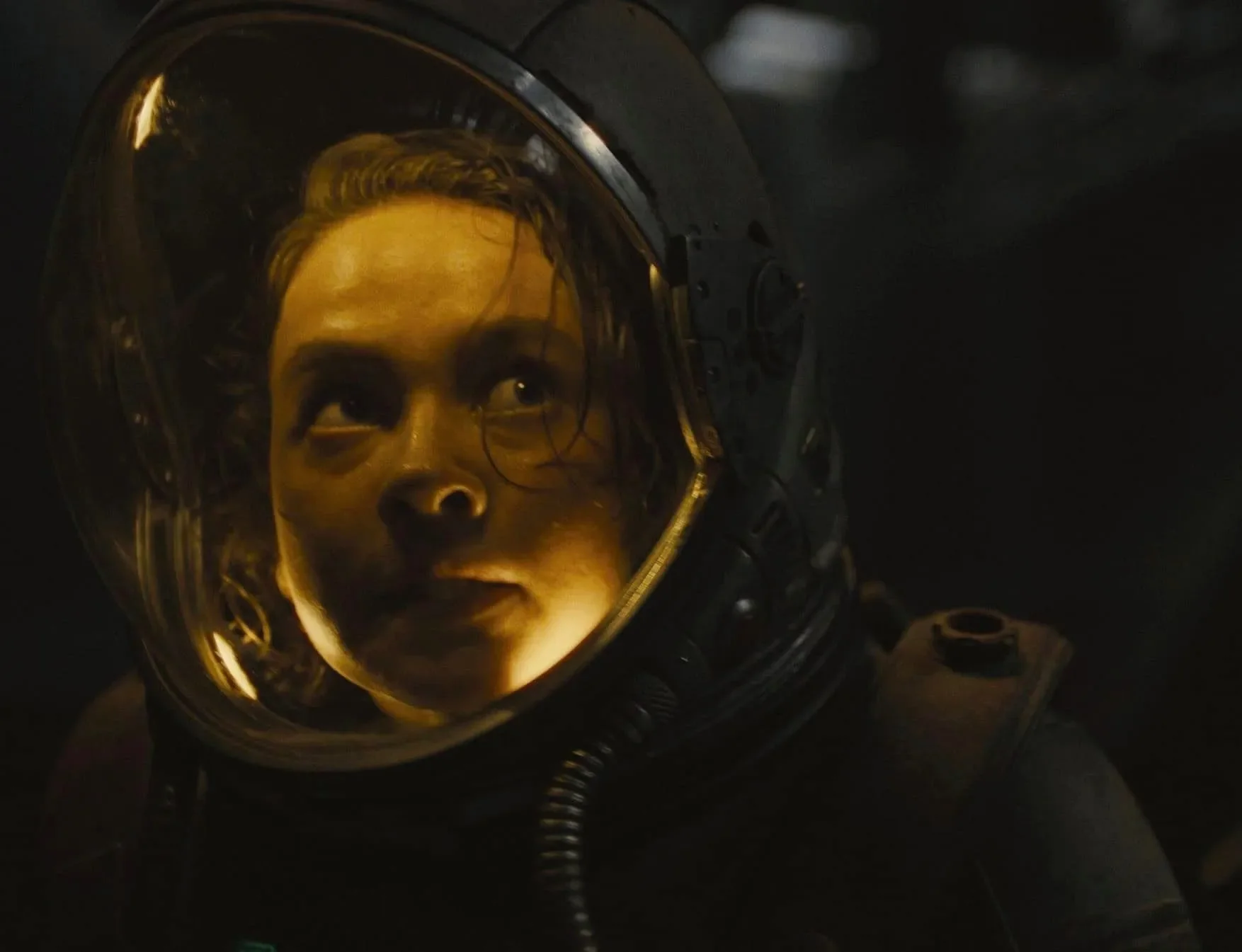 Redes Sociales Isabela Merced es la estrella de esta película.