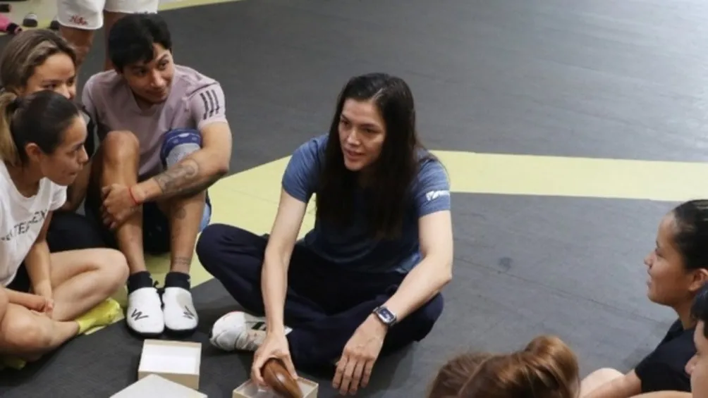 María del Rosario con equipo de para taekwondo