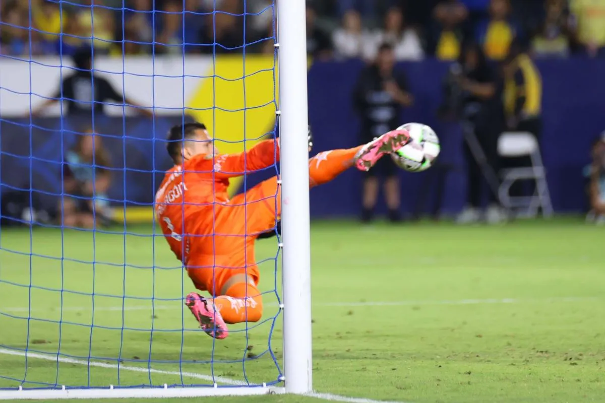 Malagón había atajado un penal