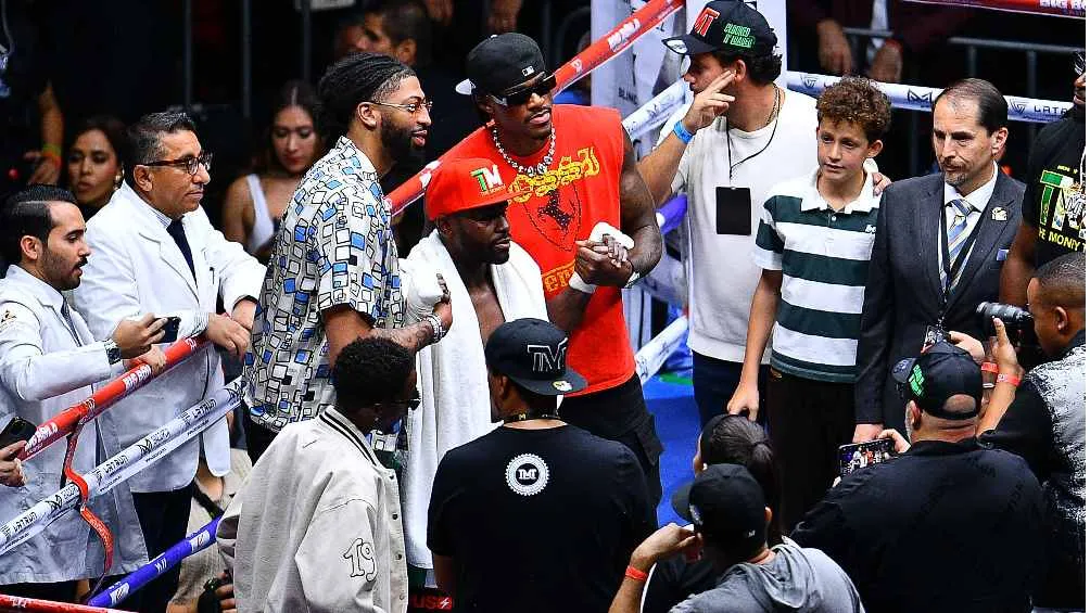 En un momento las esquinas intervinieron