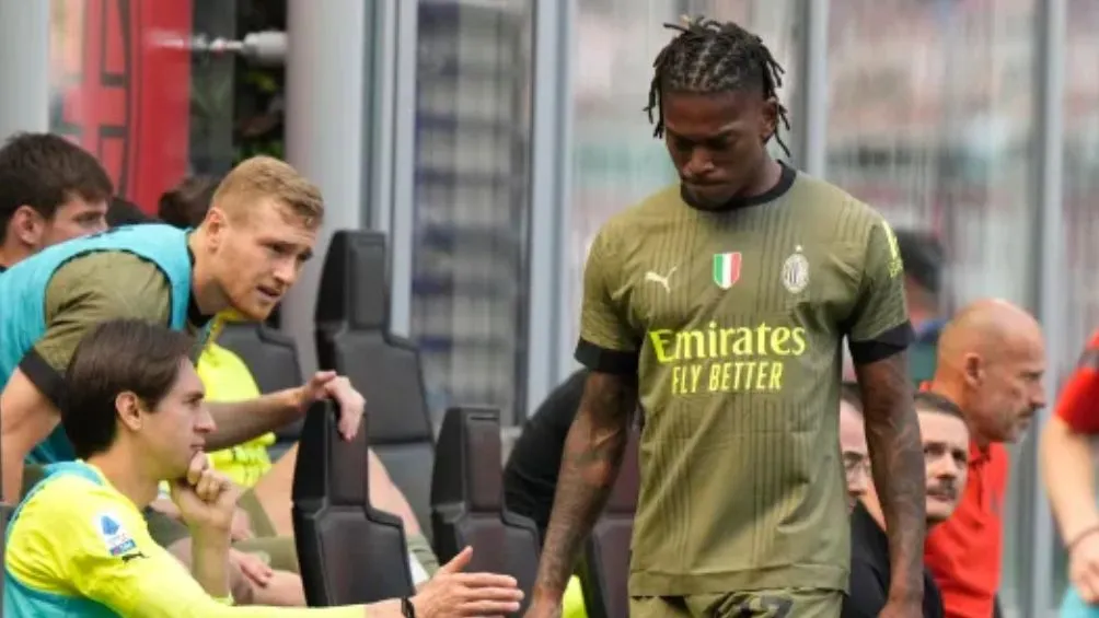 El portugués se disculpó con la afición