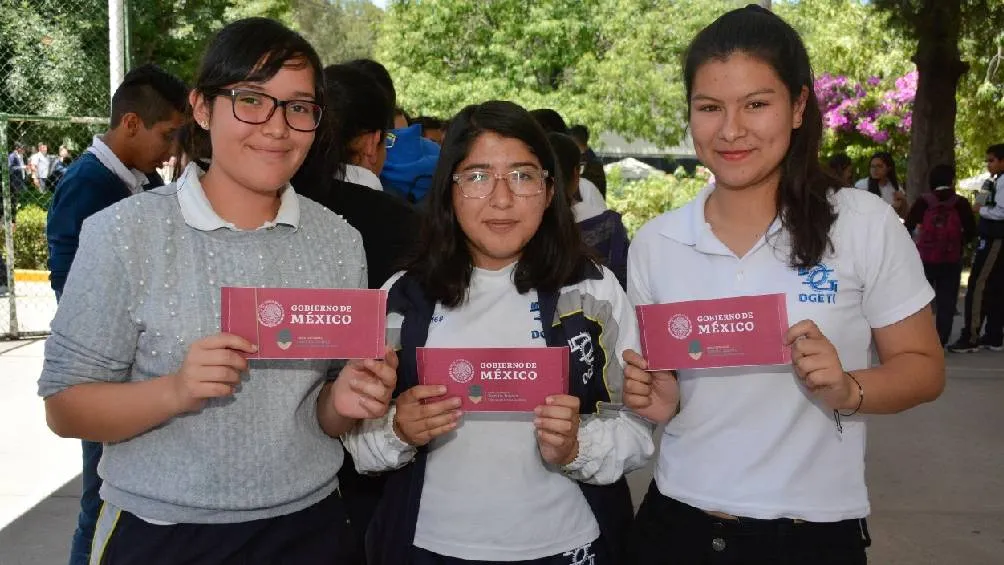 Foto: Becas Benito Juárez.