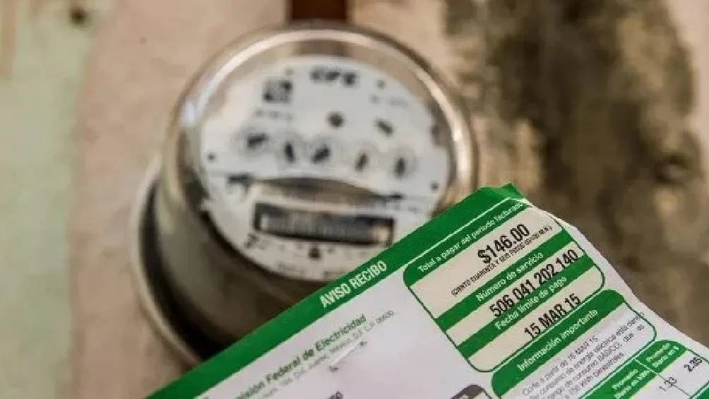 Hacer la reconexión del servicio tiene un costo extra aparte del adeudo. Foto especial