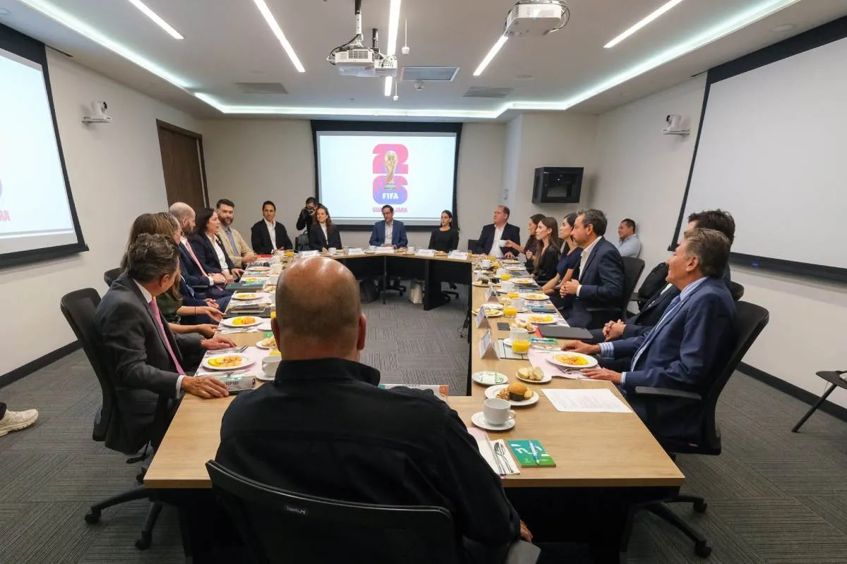 X: @EnriqueAlfaroR Se discutieron cuestiones de movilidad y accesibilidad