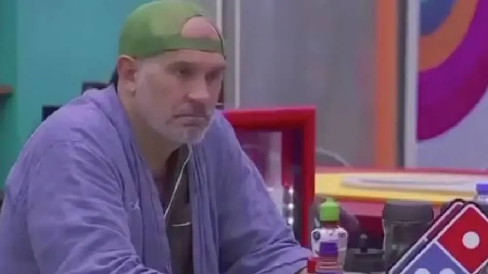 El conductor de &quot;Hoy&quot; le confesó a Mario que ya no puede más tras la pelea con Adrián Marcelo.