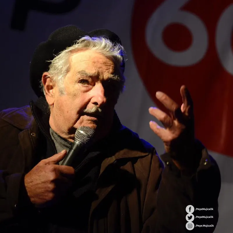 pepemujicaok El expolítico se encuentra débil por no querer comer.