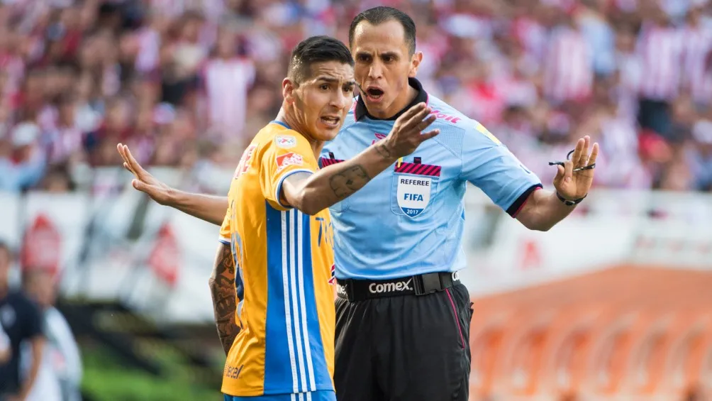 MEXSPORT Luis Enrique Santander marcó fuera de juego