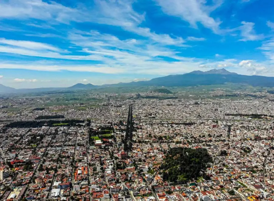 Lo mejor es tener en regla todos tus papeles.