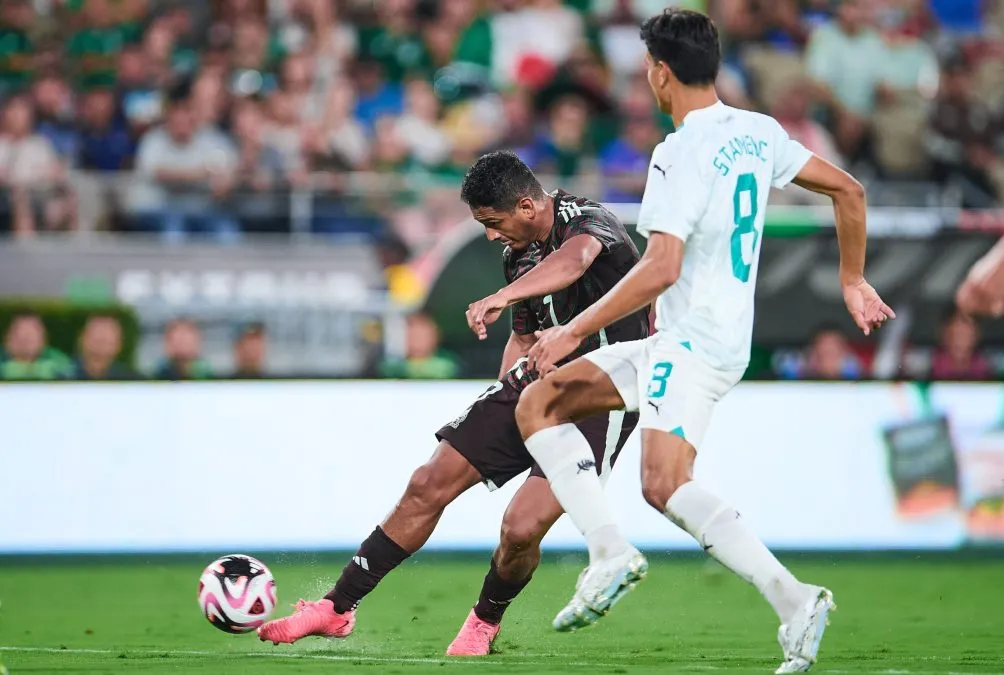 Luis Romo de lo más destacado del Tri