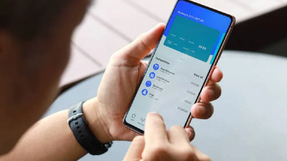 Ten cuidado con la palabras que usas en el concepto al realizar una transferencia.