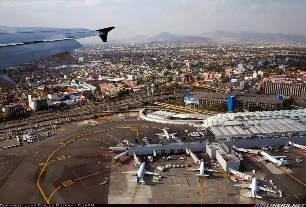 Los vuelos serán cancelados por cinco horas.