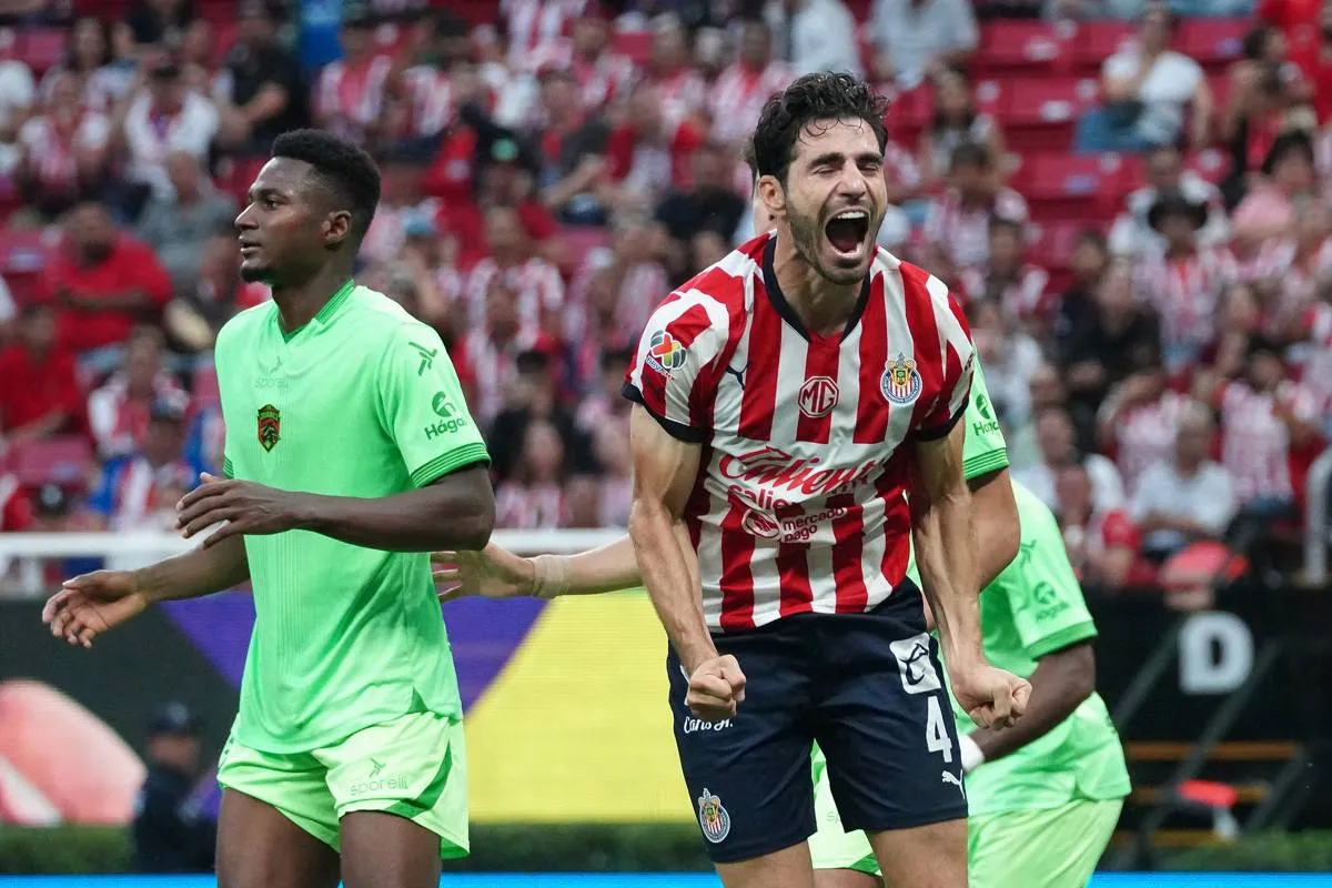 Festejando tras el gol