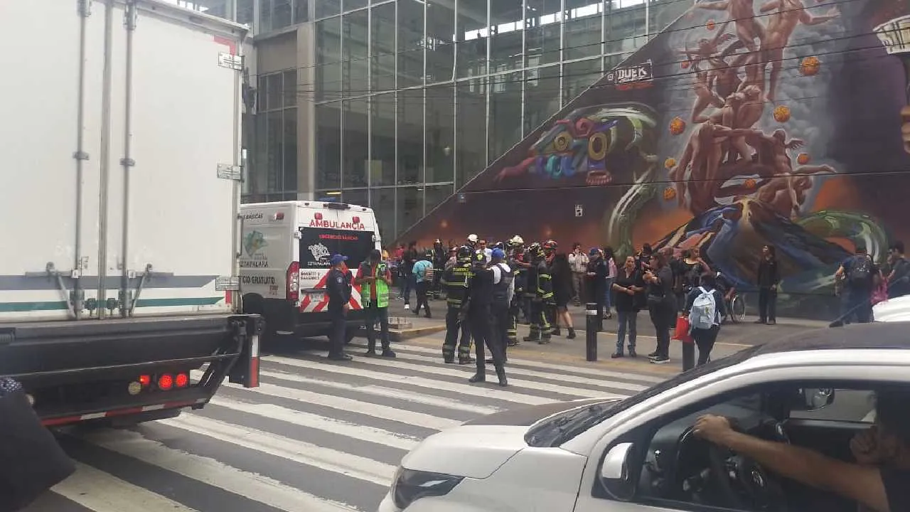 Los usuarios tuvieron que salir a buscar una alternativa para llegar a sus destinos.