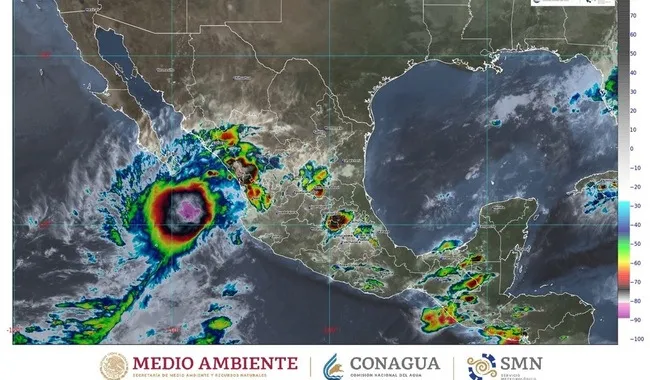 Ileana estará pegando a medio día en Baja California Sur.