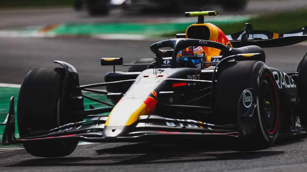 Domina este circuito