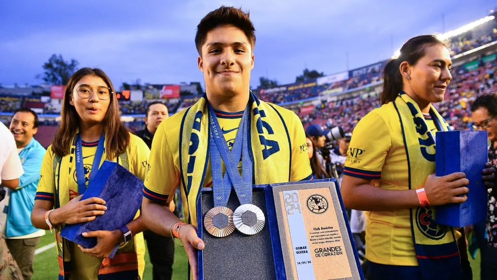 Osmar Olvera, doble medallista olímpico mexicano