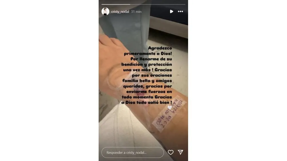 La madre del cantante compartió en redes sociales que se encontraba bien.