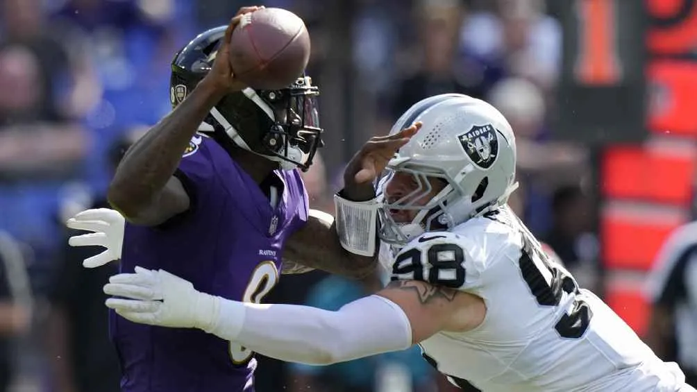 AP Detuvieron a Lamar