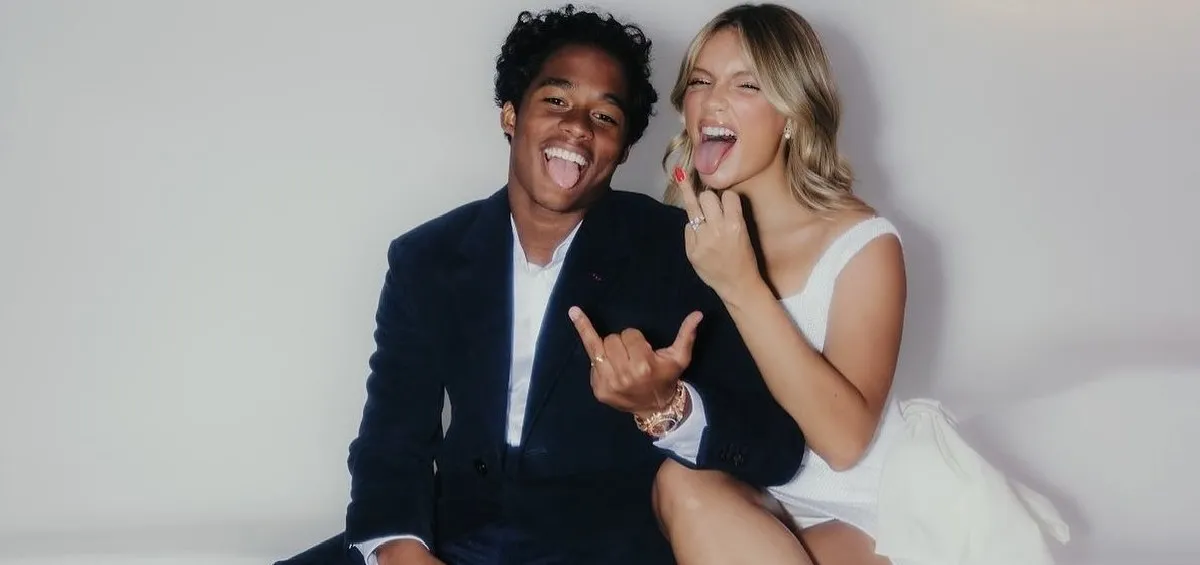 X:sportzzhq Endrick con Gabriely