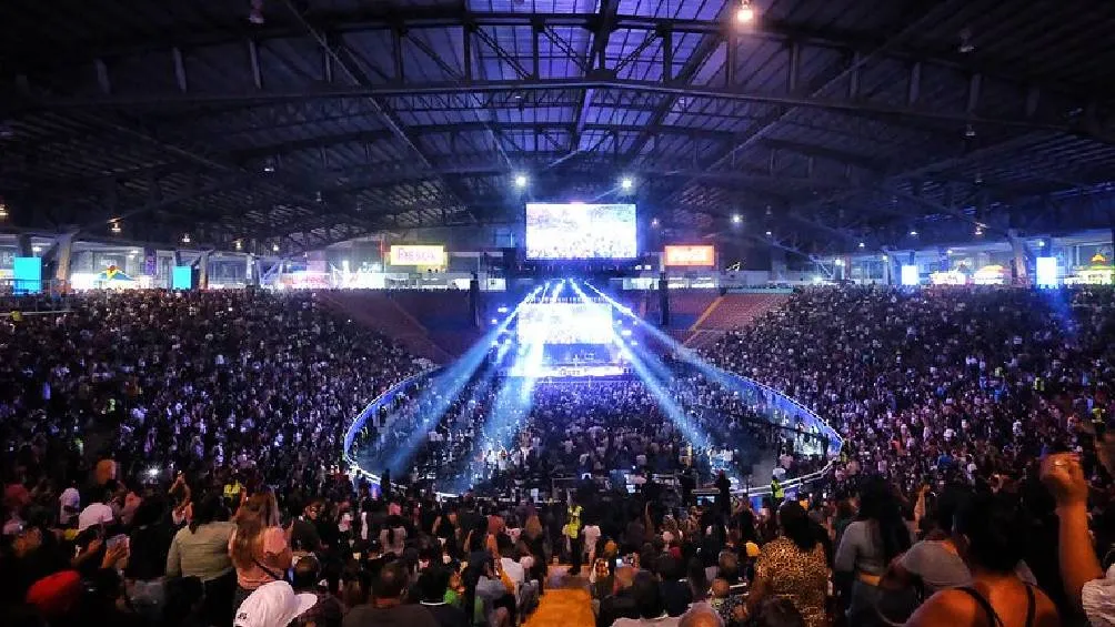 FB: Fiestas de Octubre Entre los artistas que aparecen en el cartel filtrado son: C-Kan, Belanova, Tucanes de Tijuana, entre otros.