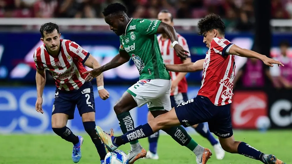 León cayó ante Chivas