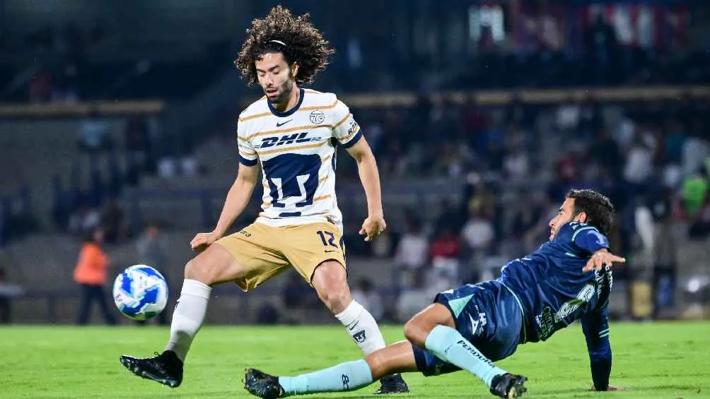 Suma cuatro amonestaciones