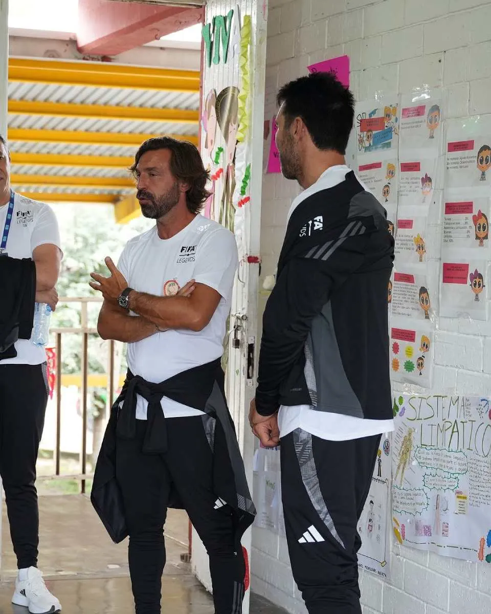 Pirlo y Buffon fueron de los jugadores que convivieron con los niños
