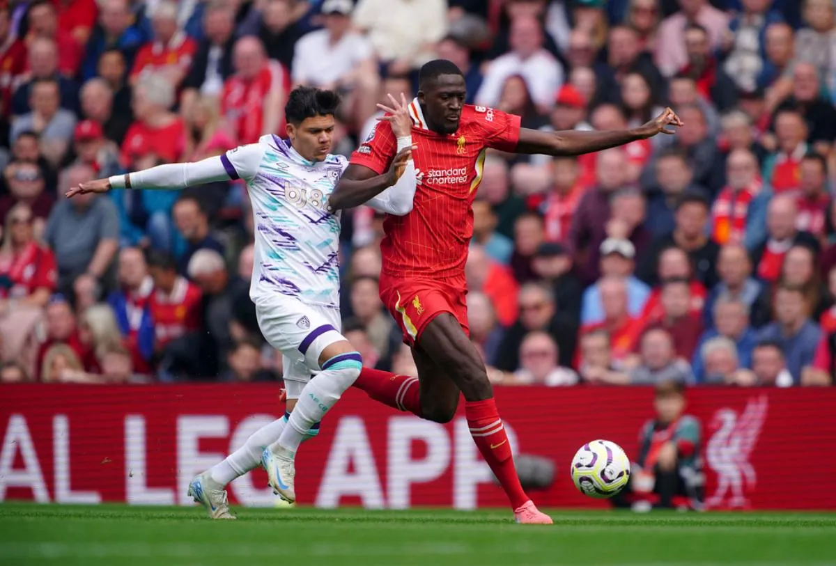 Momentos del cotejo de este sábado