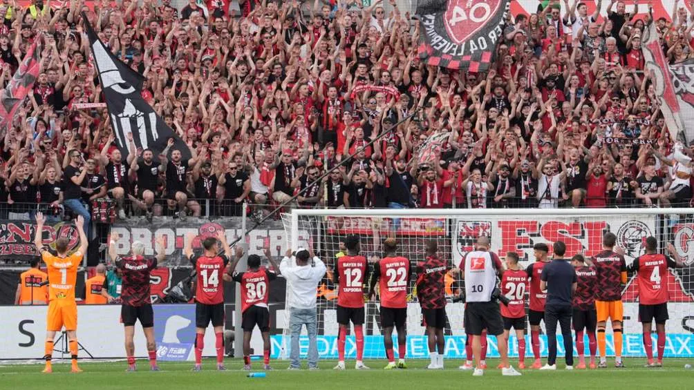 AP Leverkusen venció al Wolfsburgo